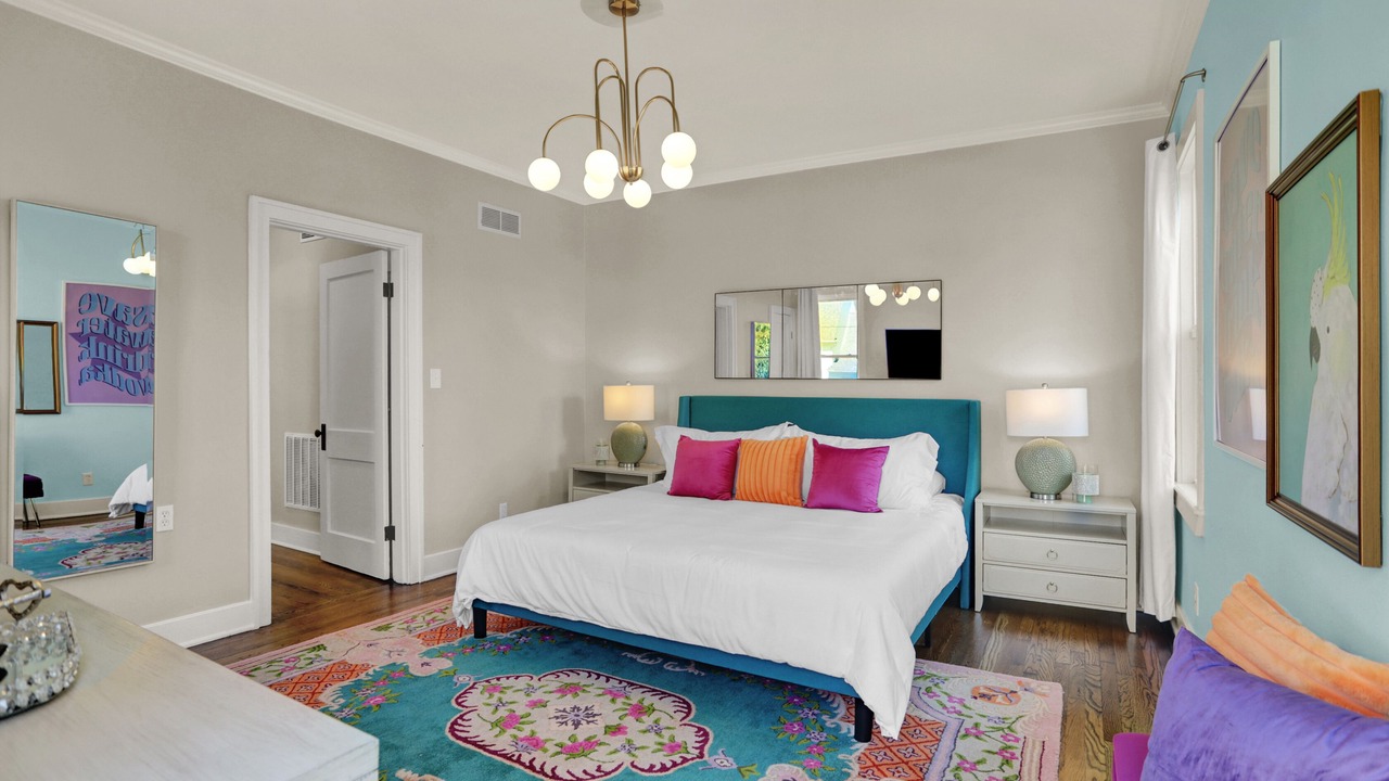 Photo of Bedroom in Cooper-Young Historic District