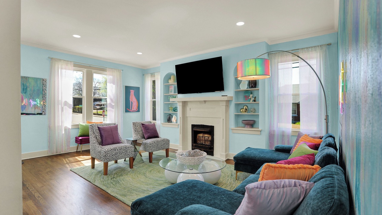 Photo of Livingroom in Cooper-Young Historic District