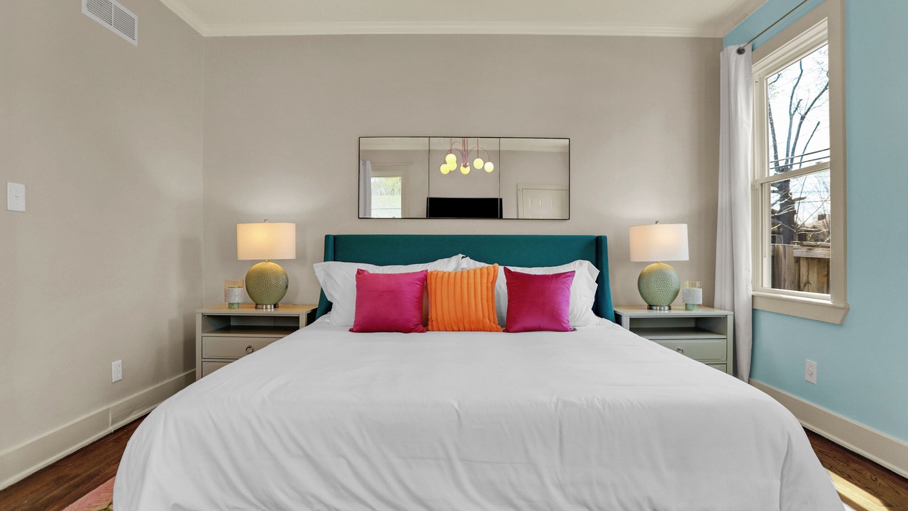 Photo of Bedroom in Cooper-Young Historic District