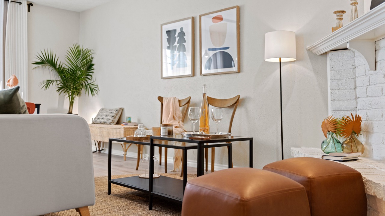 Photo of Livingroom in North Richland Hills