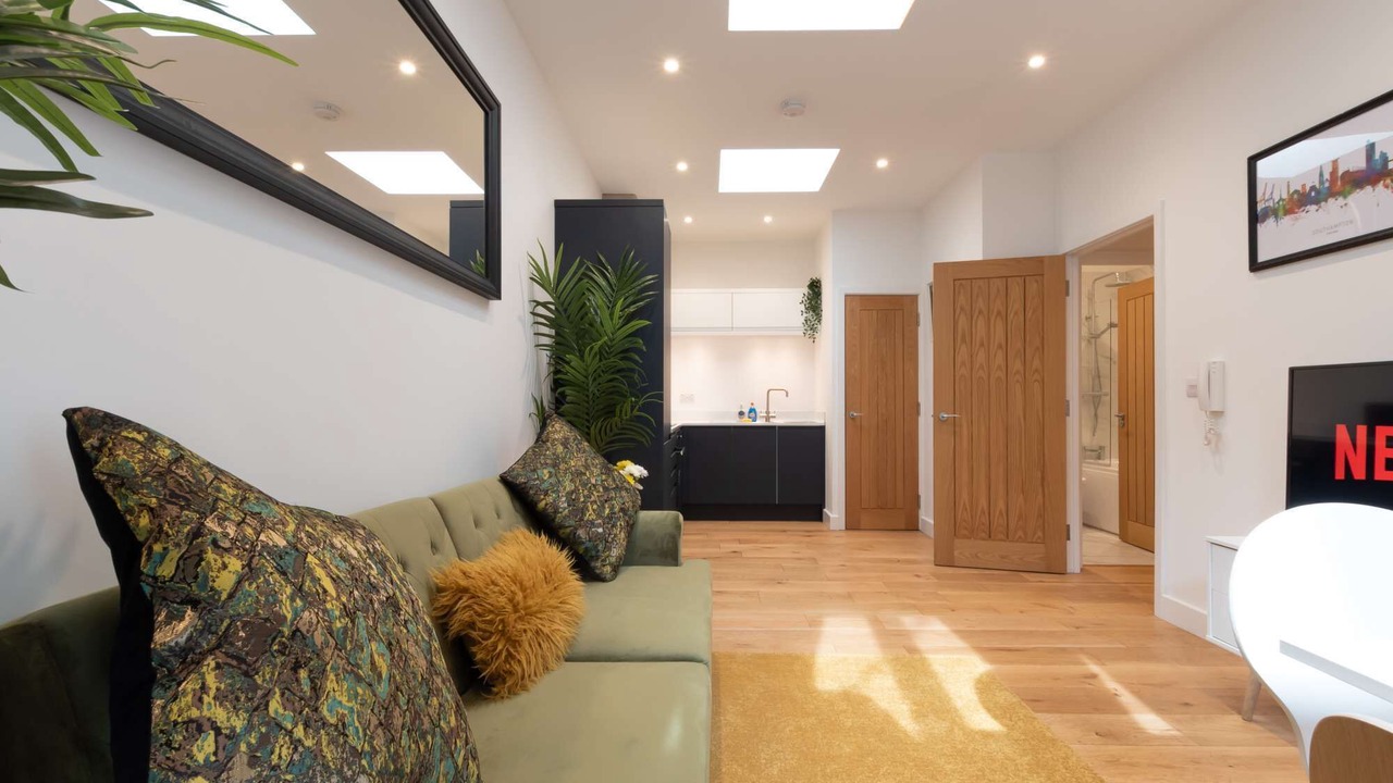 Photo of Livingroom in Shirley