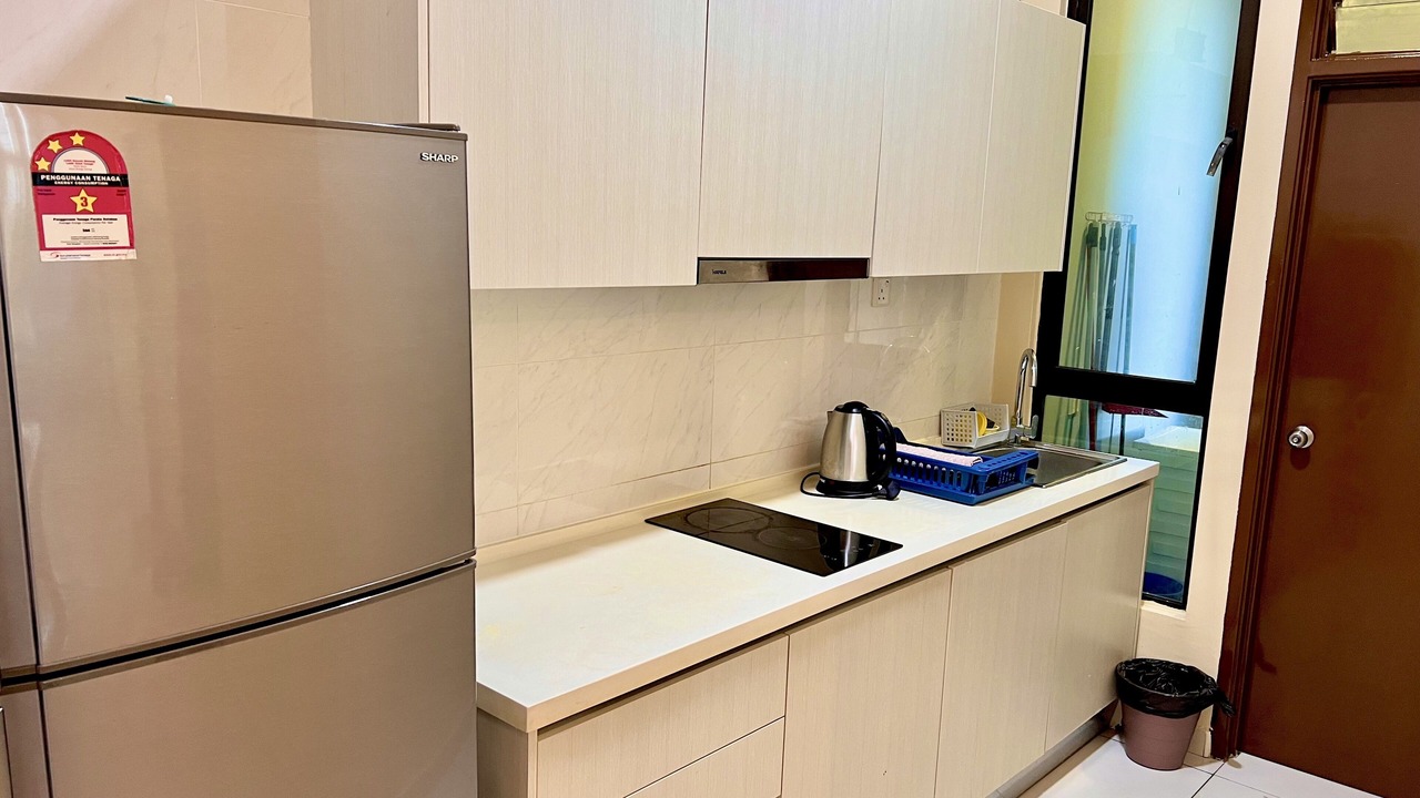 Photo of Kitchen in Kempas