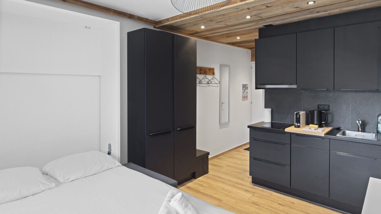 Photo of Bedroom in Noes