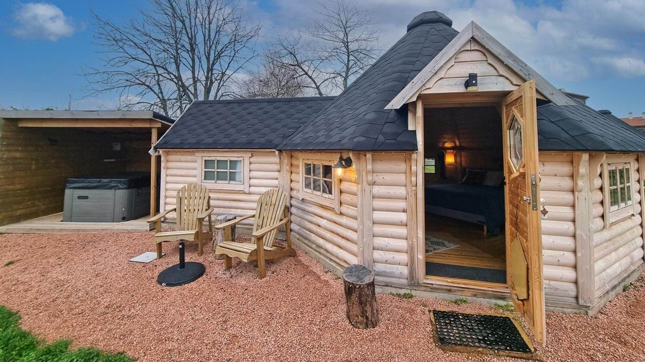 Photo of Others in Pradines