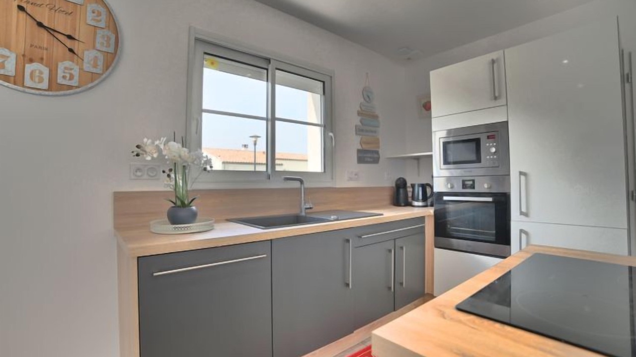 Photo of Bedroom in Le Grand-Village-Plage