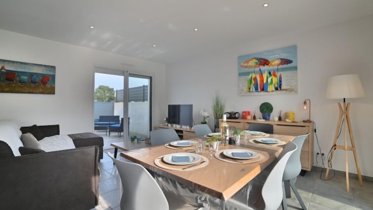 Photo of Bedroom in Le Grand-Village-Plage