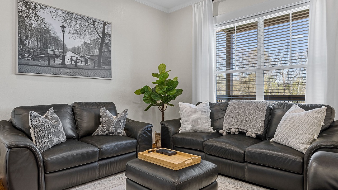 Photo of Livingroom in Landrum