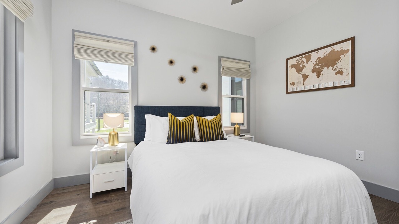 Photo of Bedroom in Cullowhee