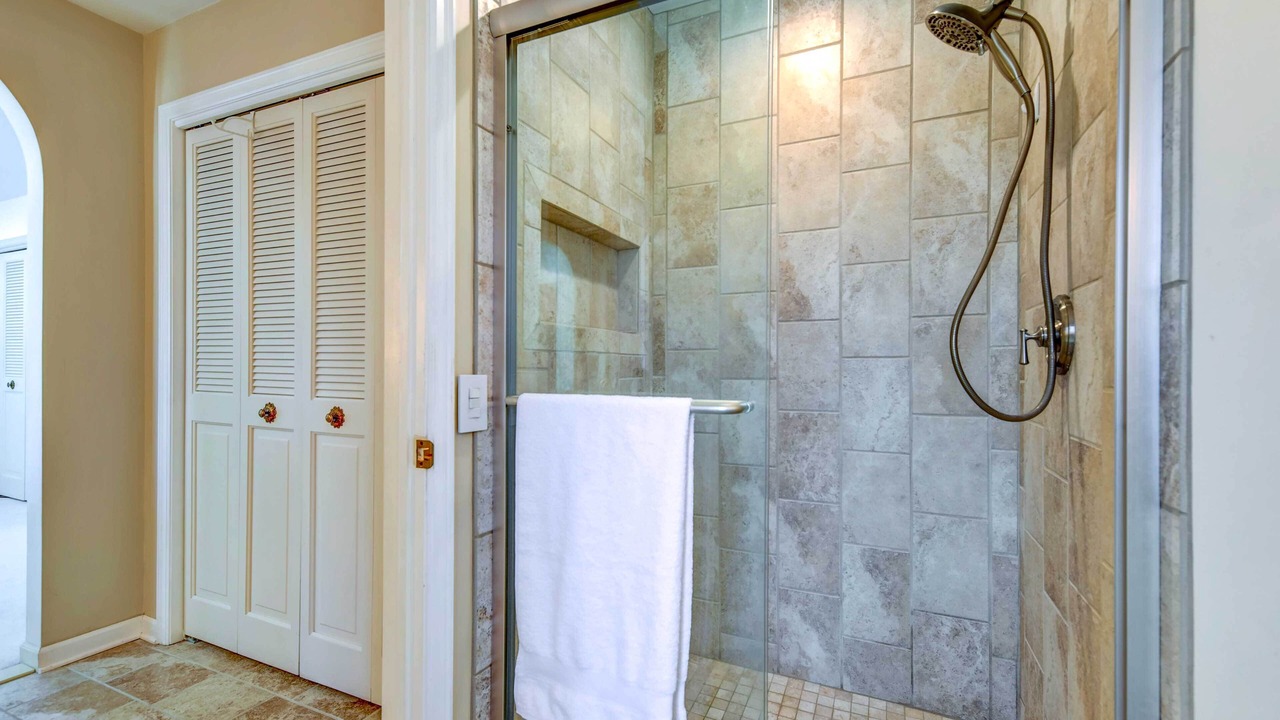 Photo of Bathroom in Williamsville