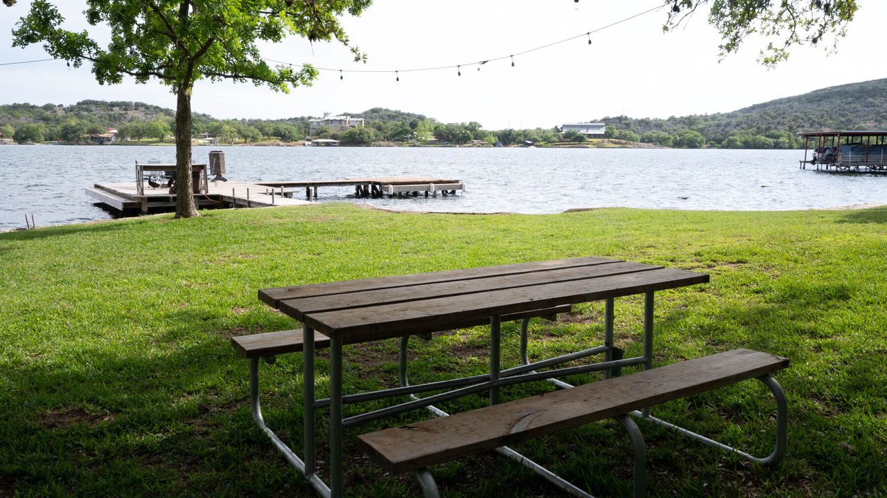 Photo of Outdoor in Burnet