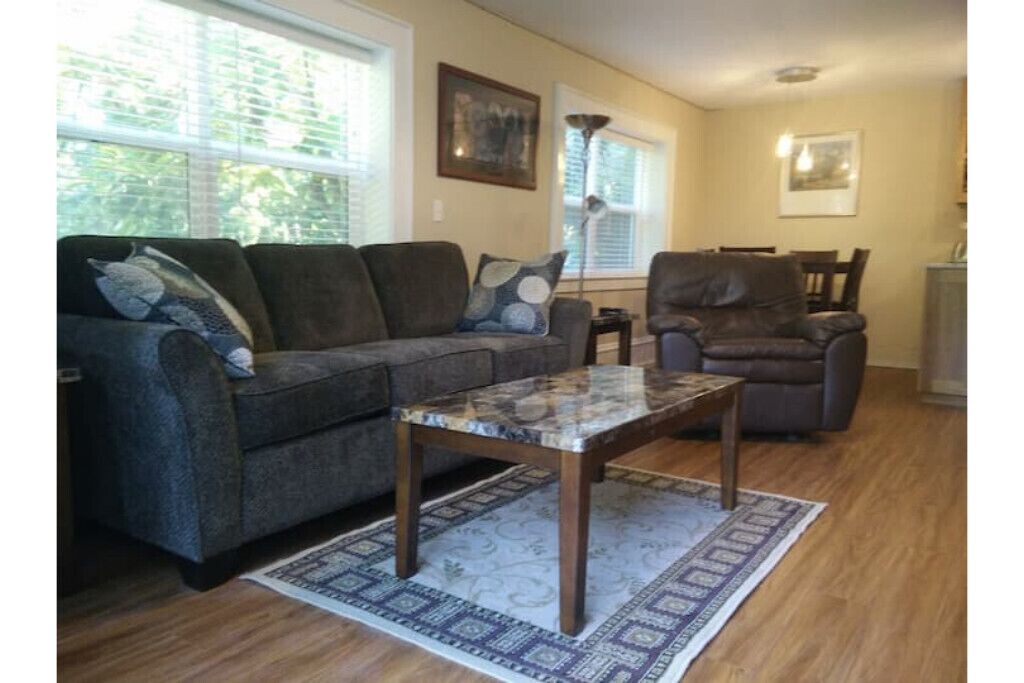 Photo of Livingroom in South Hills