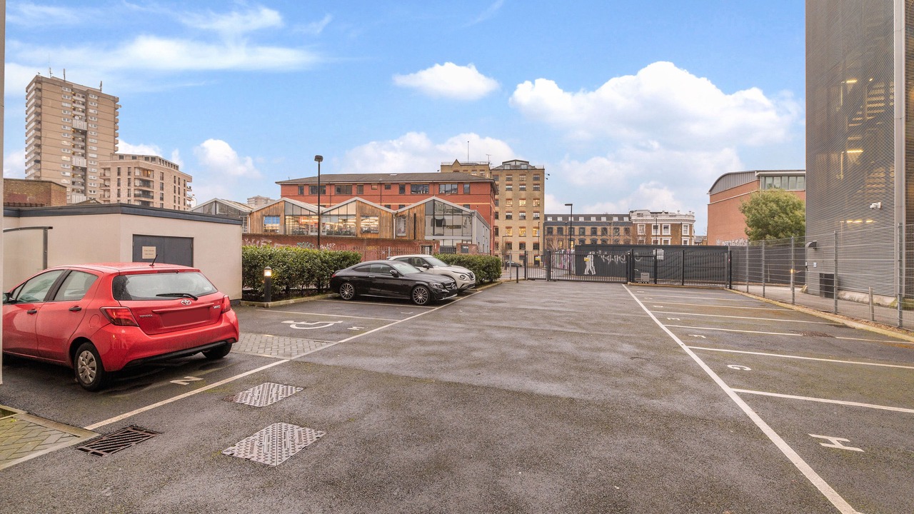 Photo of Outdoor in Notting Dale