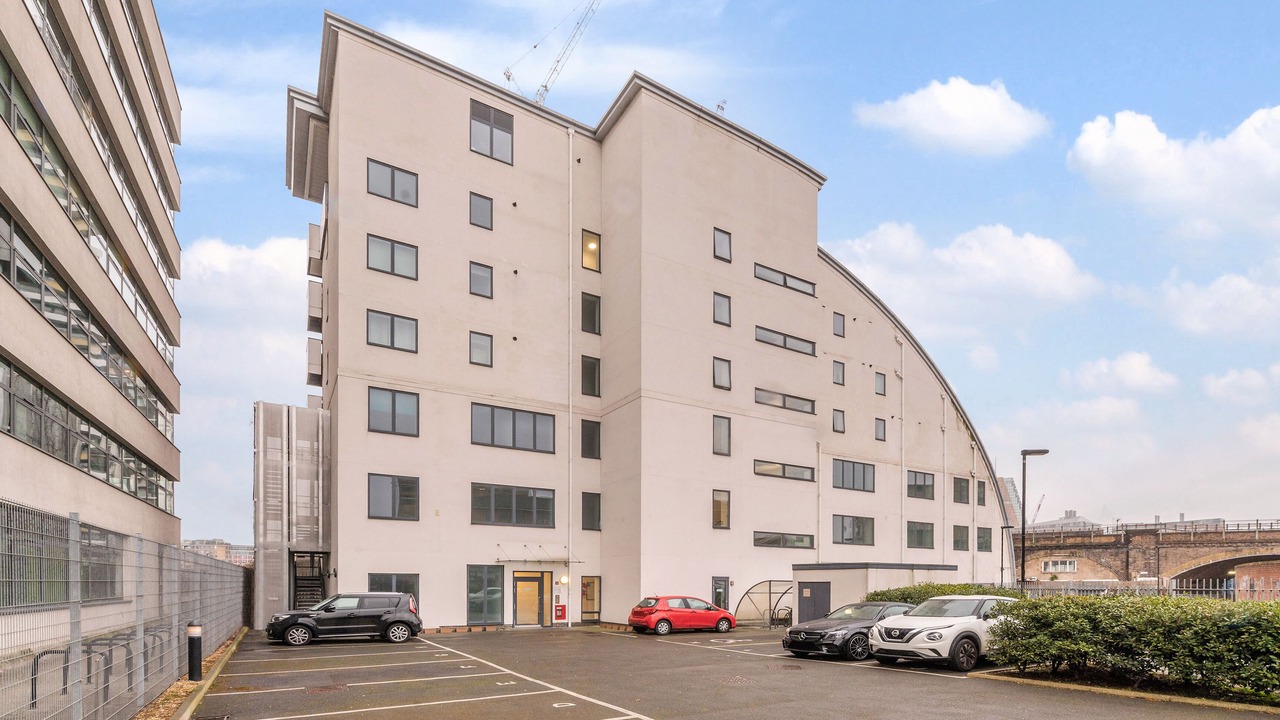 Photo of Outdoor in Notting Dale