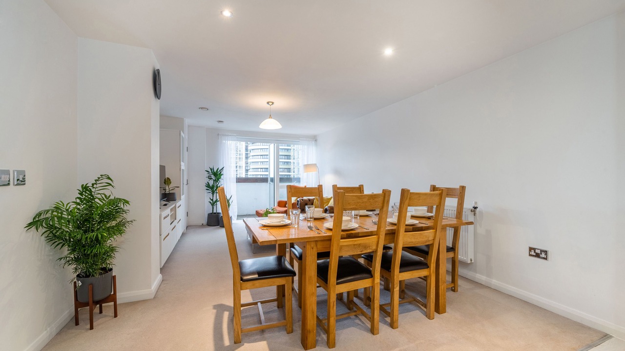 Photo of Others in Notting Dale