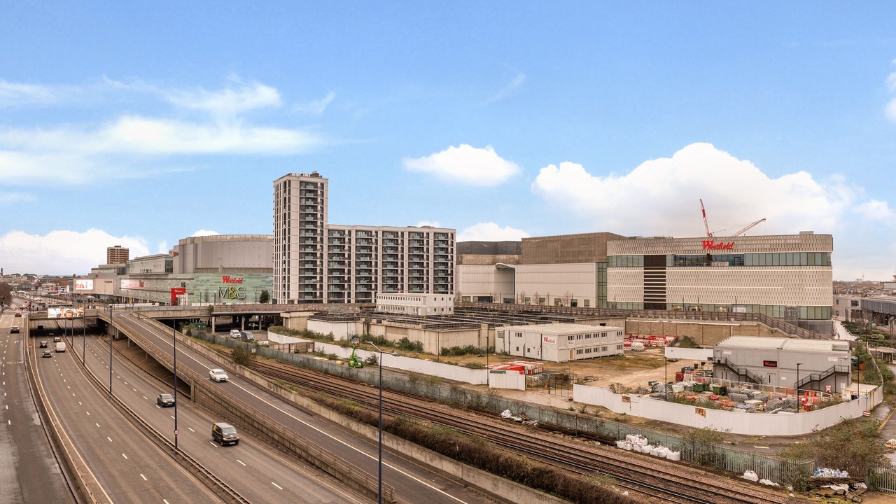 Photo of Others in Notting Dale