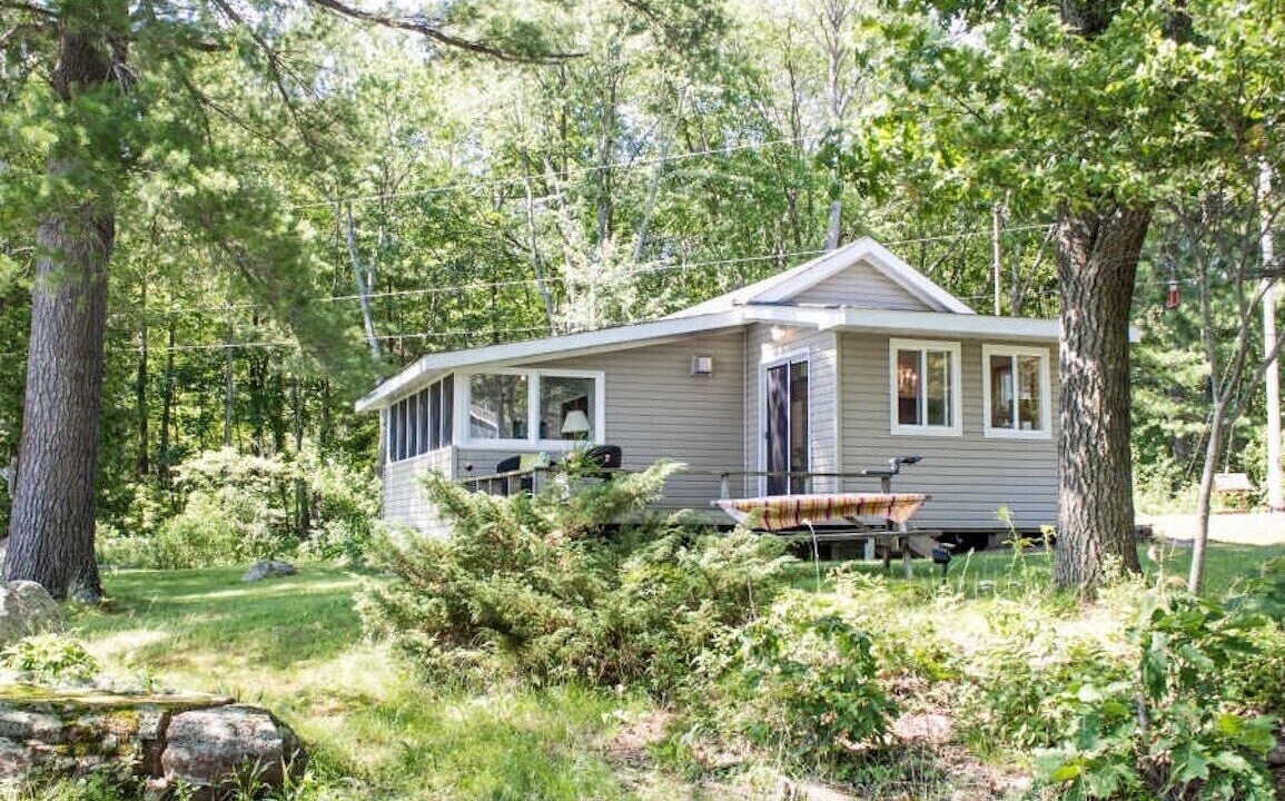 Photo of Outdoor in Head Lake