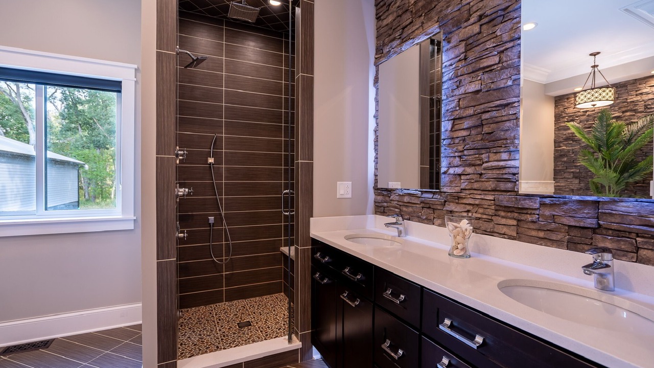 Photo of Bathroom in Knox