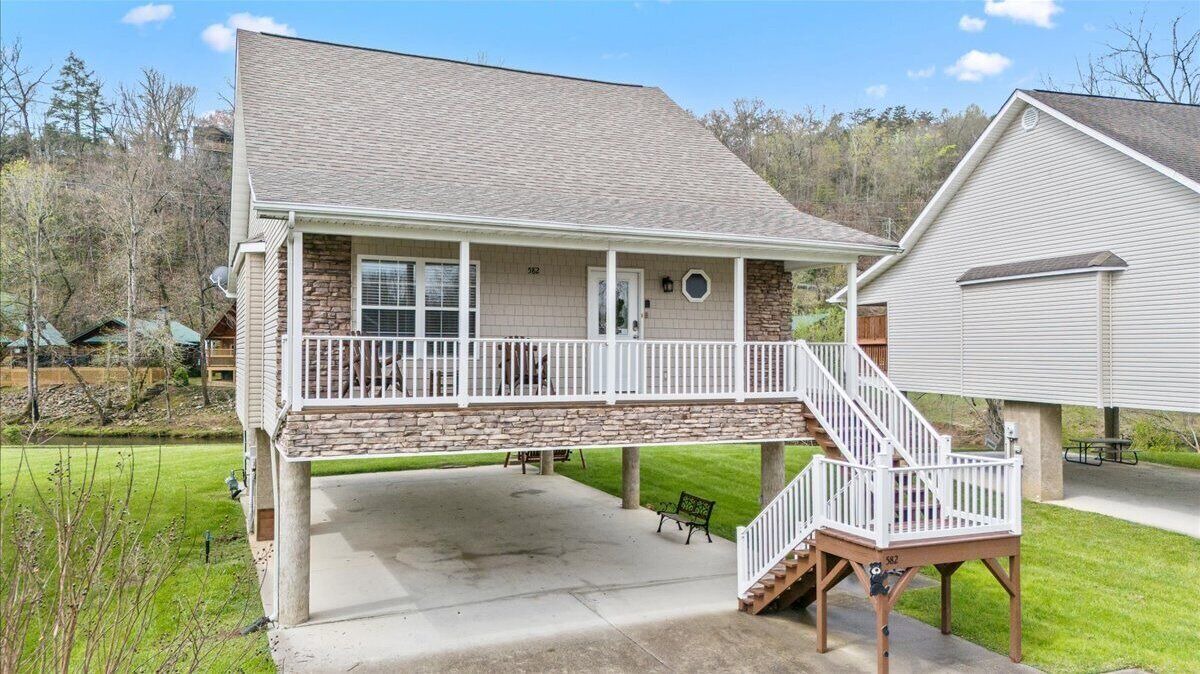 Photo of Outdoor in Pigeon Forge
