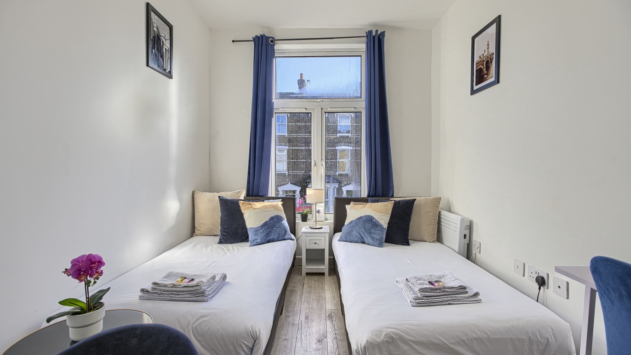 Photo of Bedroom in Highbury West