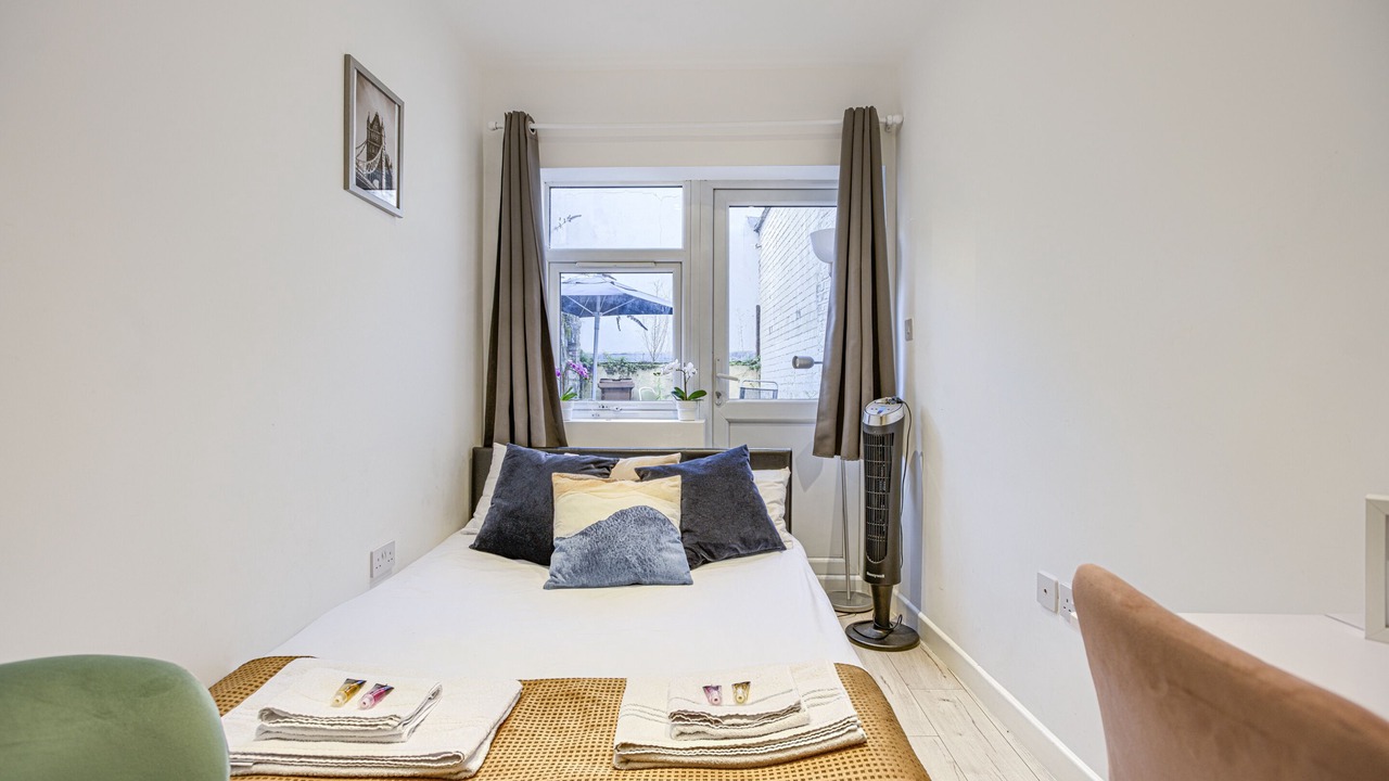 Photo of Outdoor in Highbury West