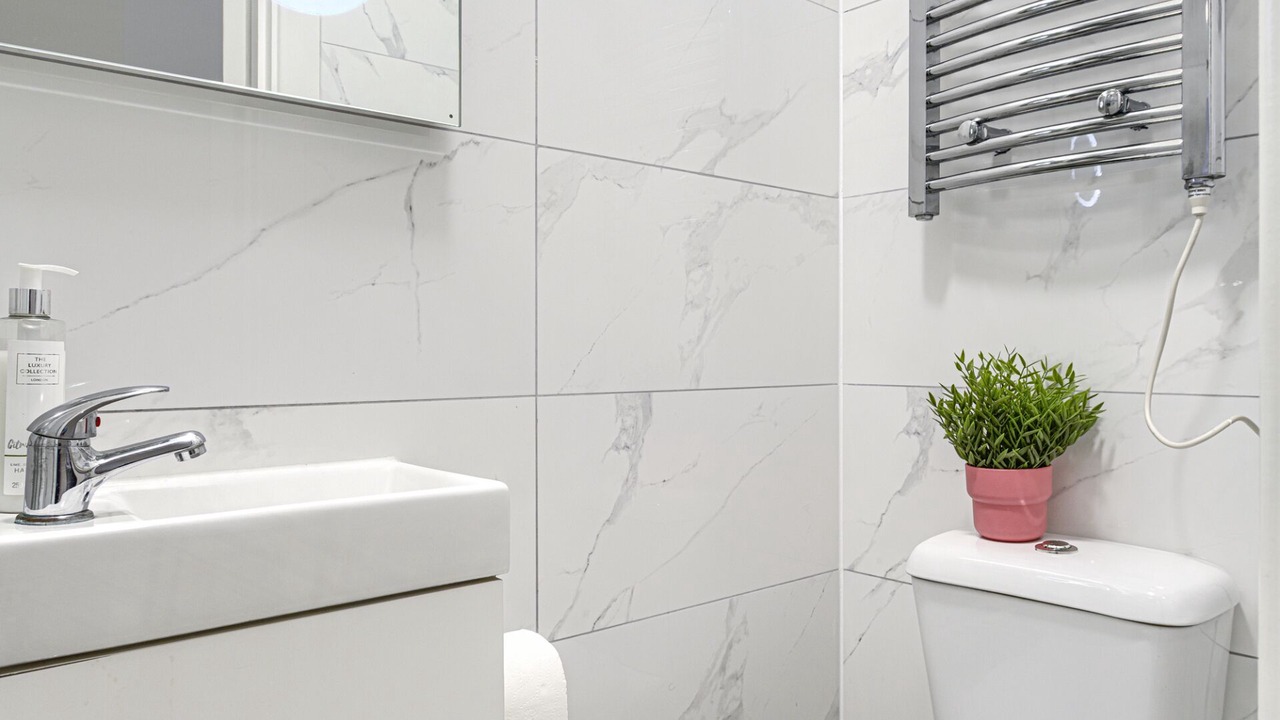 Photo of Outdoor in Highbury West