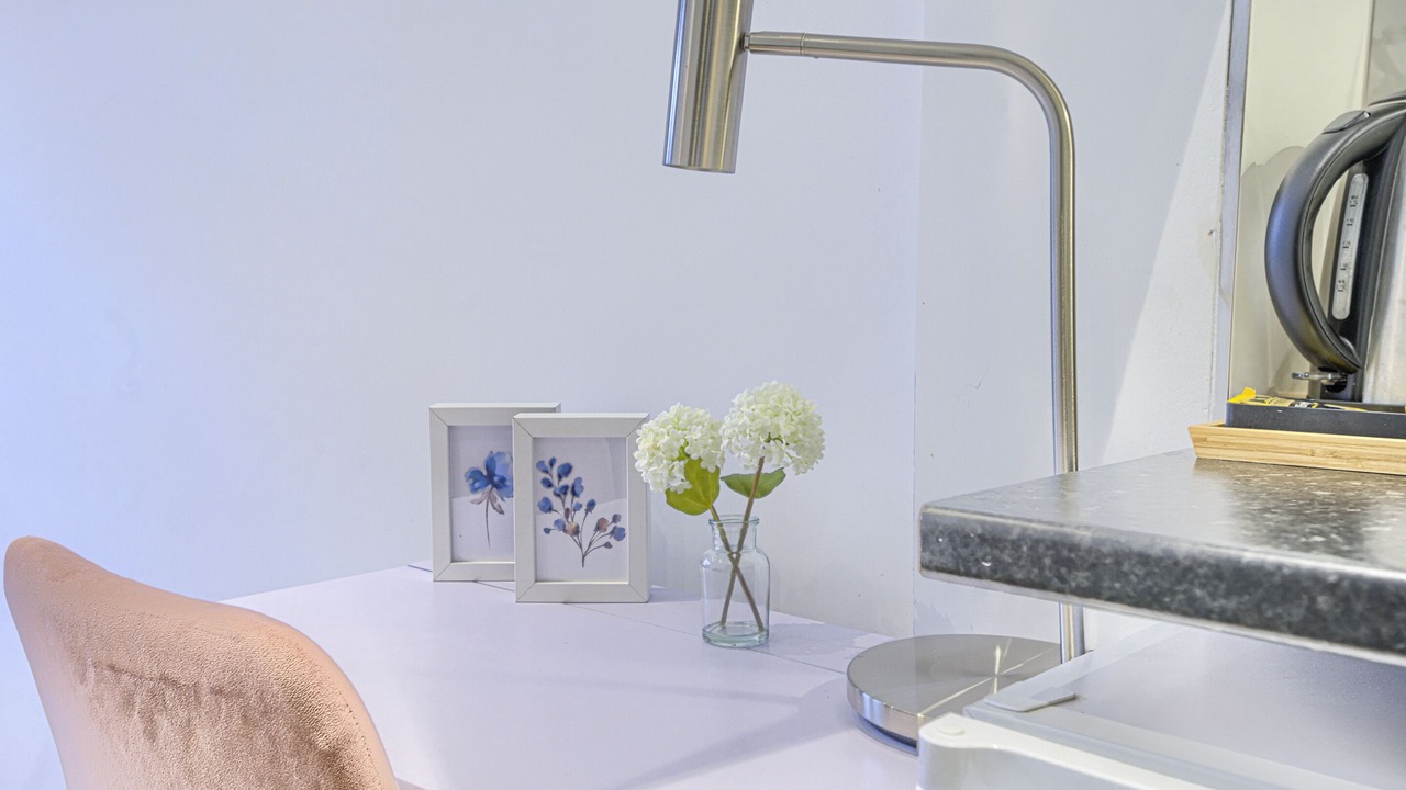 Photo of Others in Highbury West