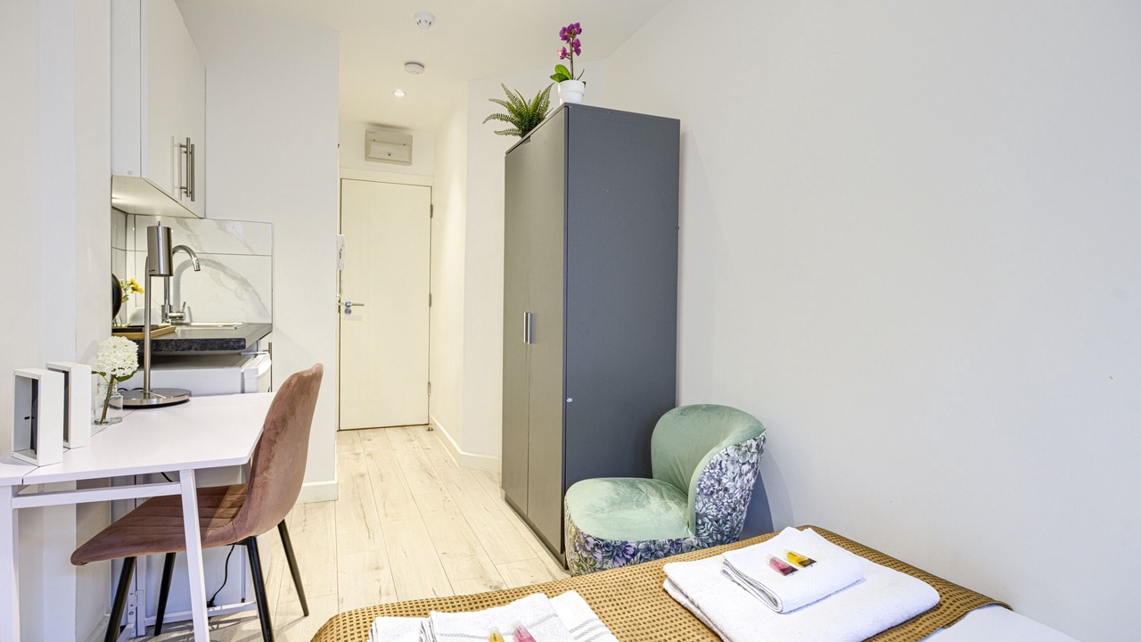 Photo of Outdoor in Highbury West