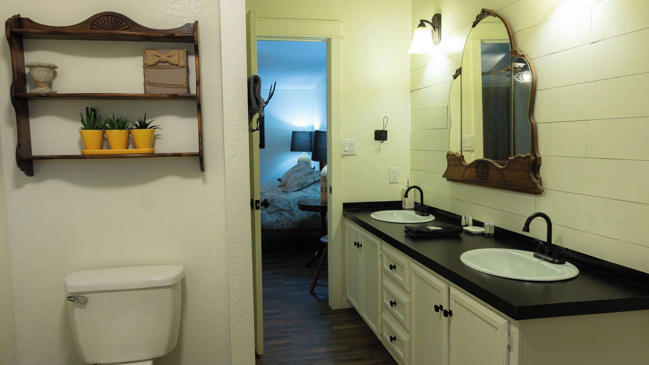 Photo of Bathroom in Mead