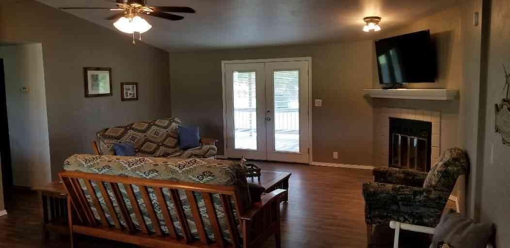 Photo of Livingroom in Mead