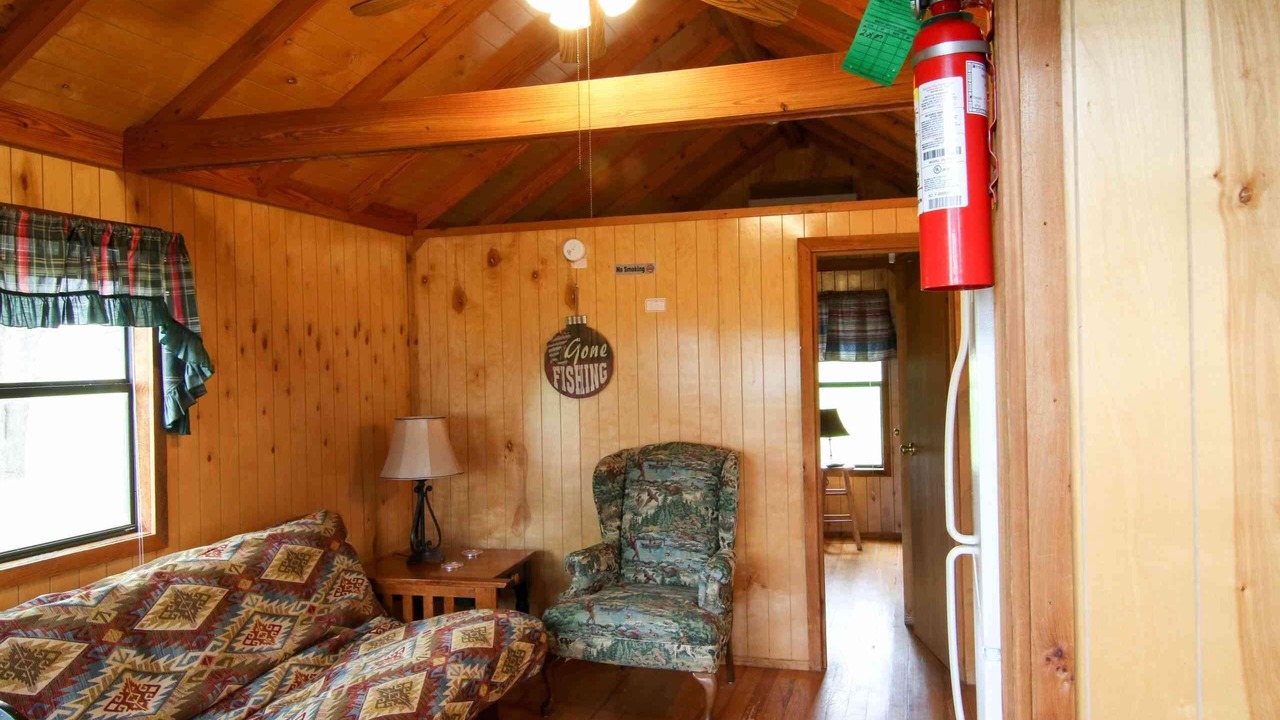 Photo of Livingroom in Mead