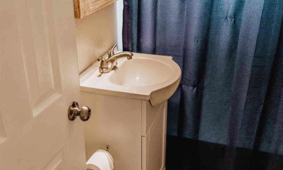 Photo of Bathroom in Mead