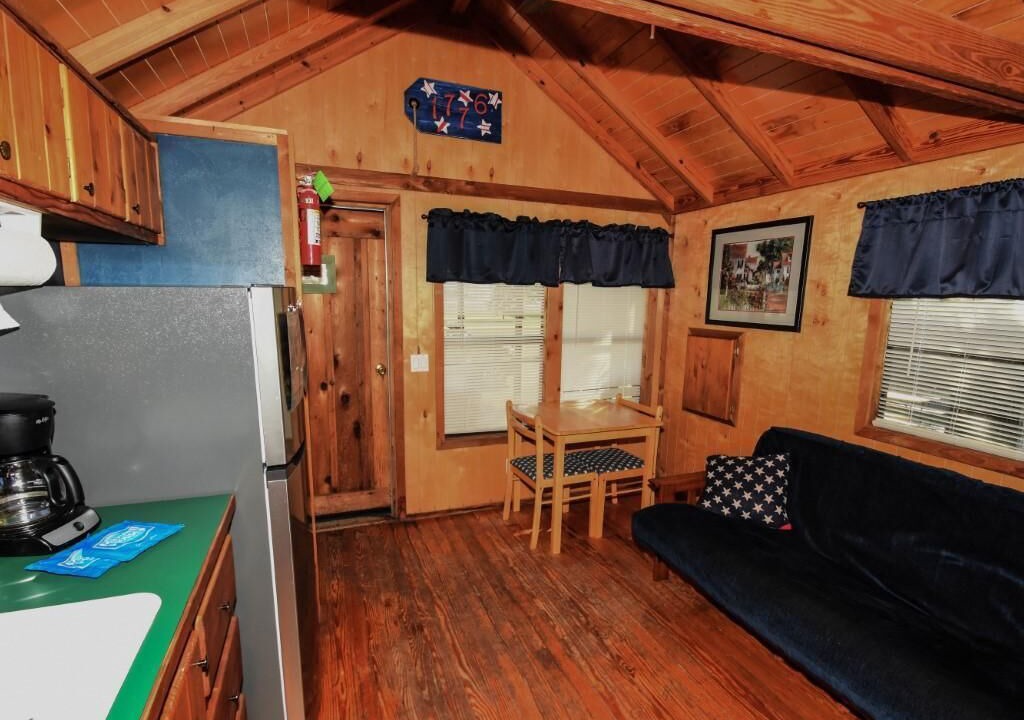 Photo of Livingroom in Mead