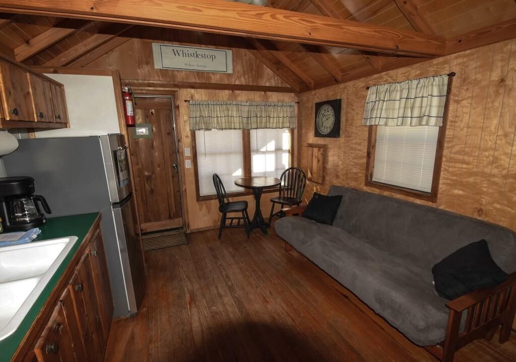 Photo of Livingroom in Mead