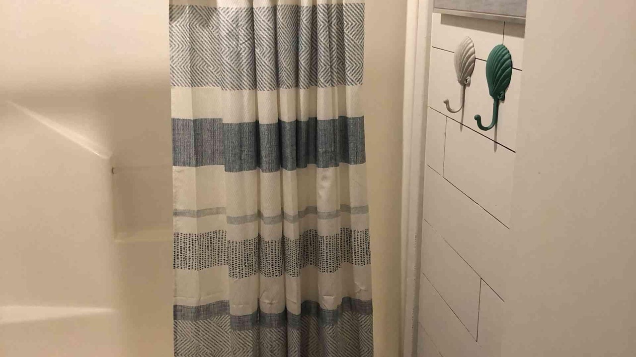 Photo of Bathroom in Mead
