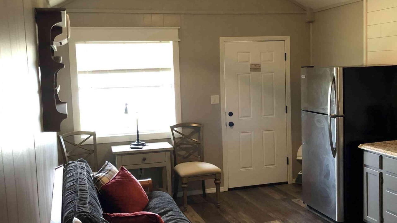 Photo of Livingroom in Mead