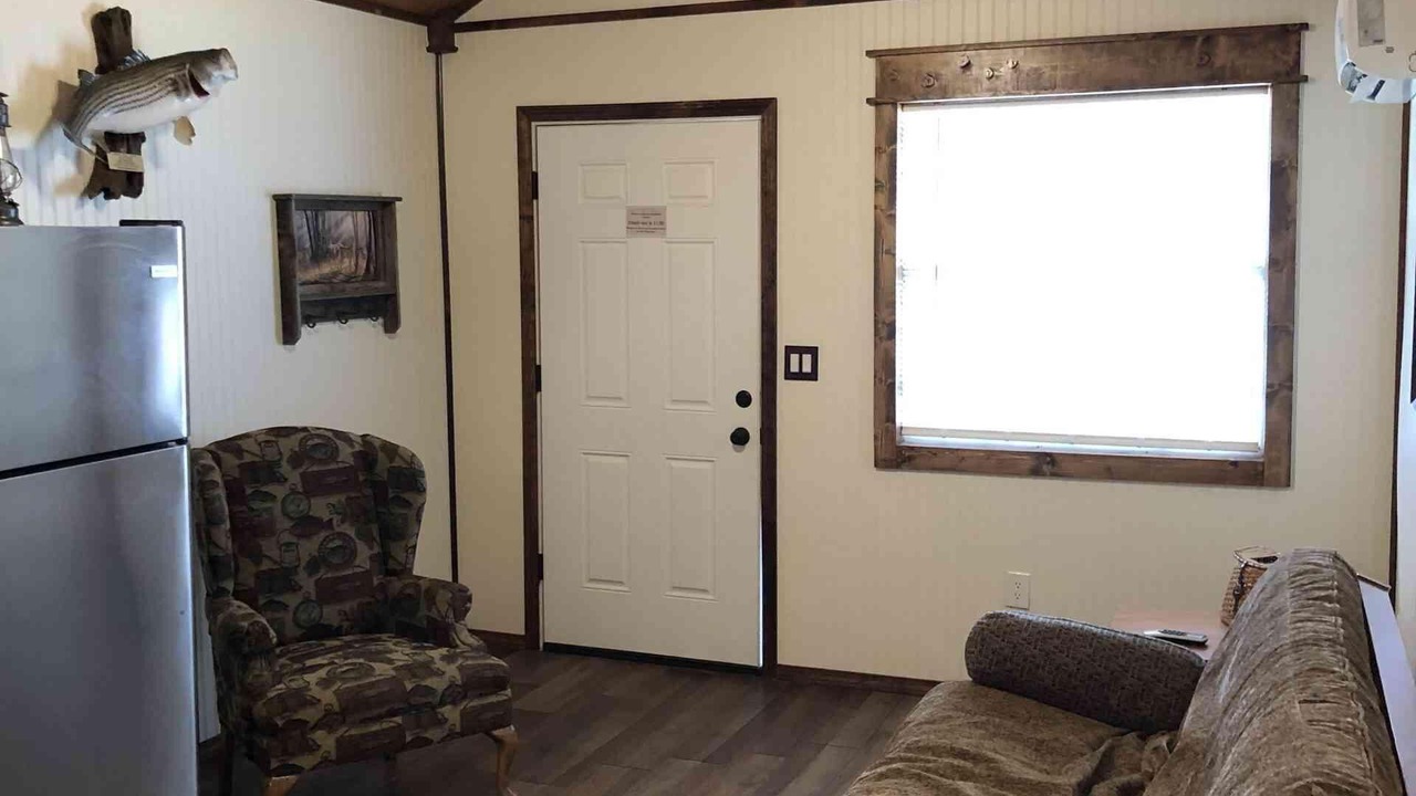 Photo of Livingroom in Mead