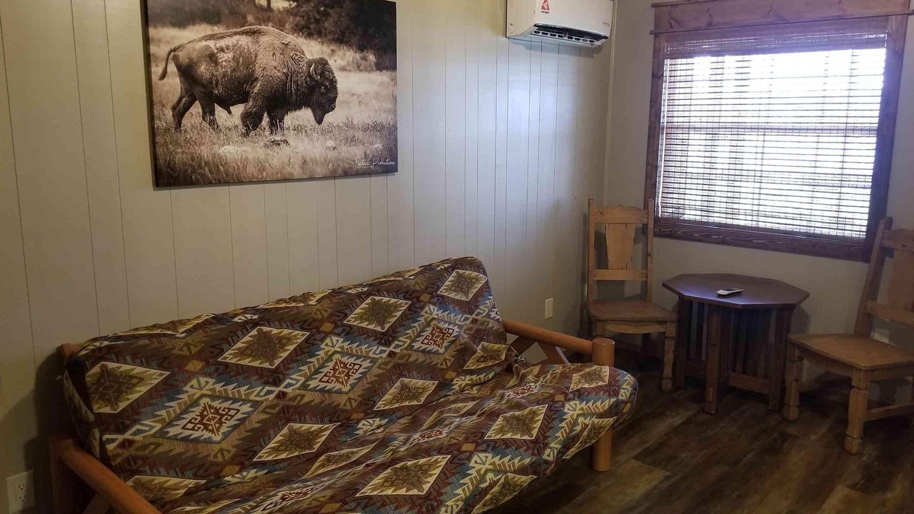 Photo of Livingroom in Mead