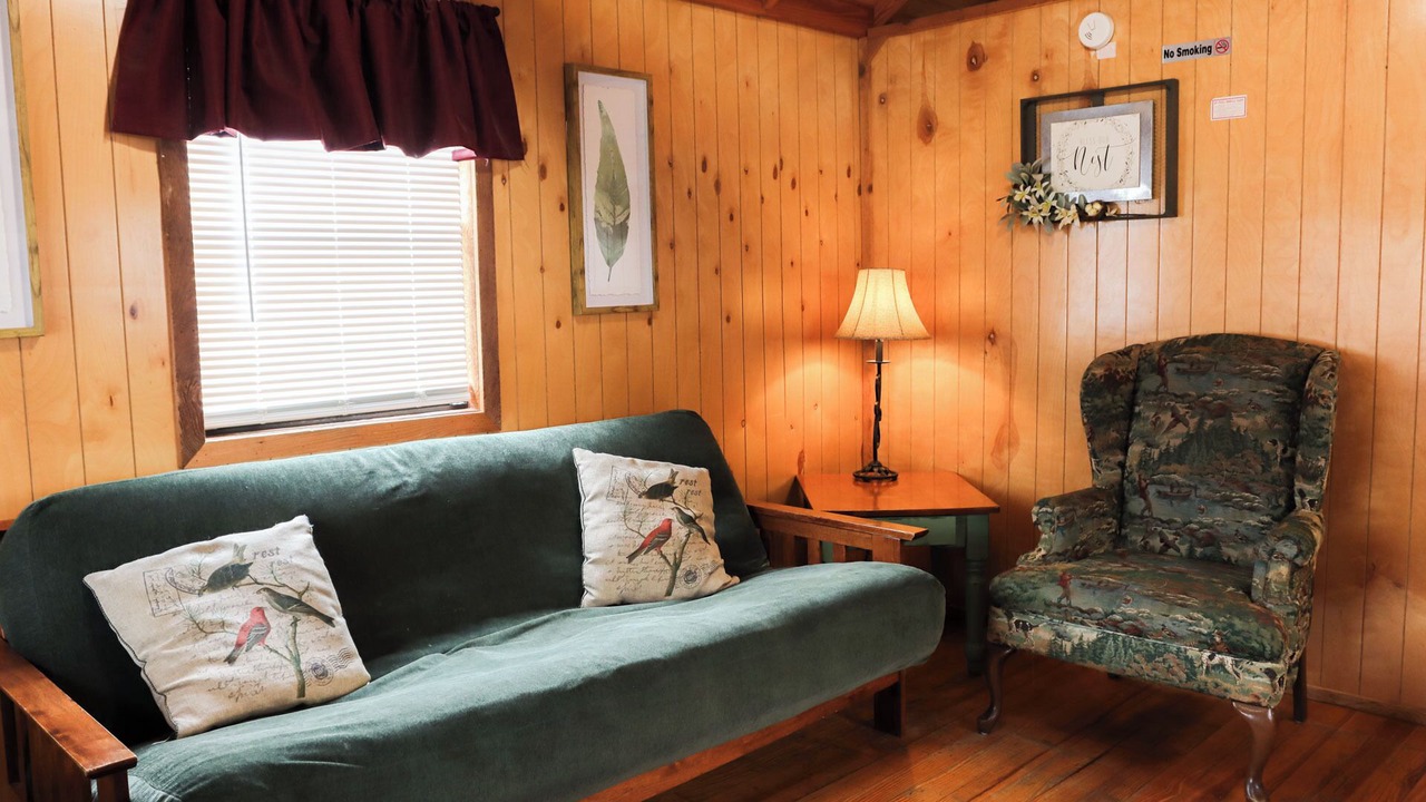 Photo of Livingroom in Mead