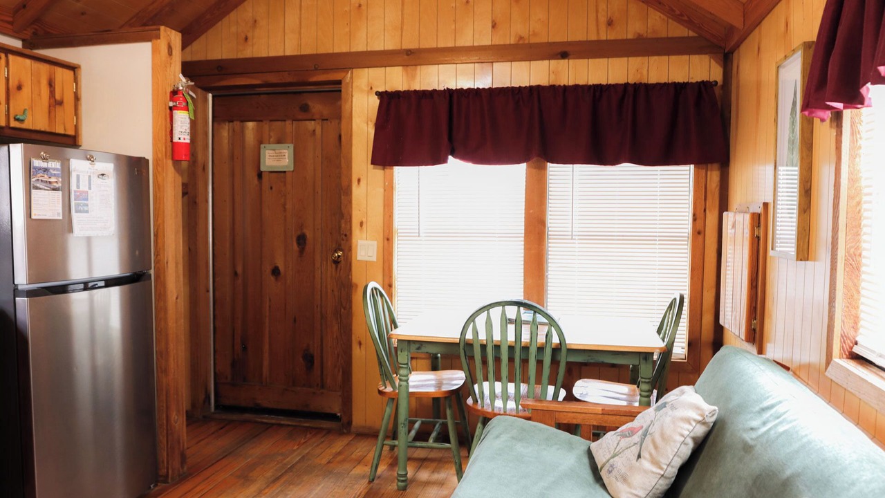 Photo of Livingroom in Mead