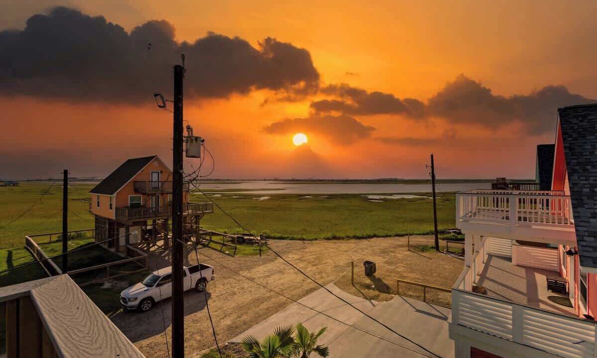 Photo of Others in Surfside Beach