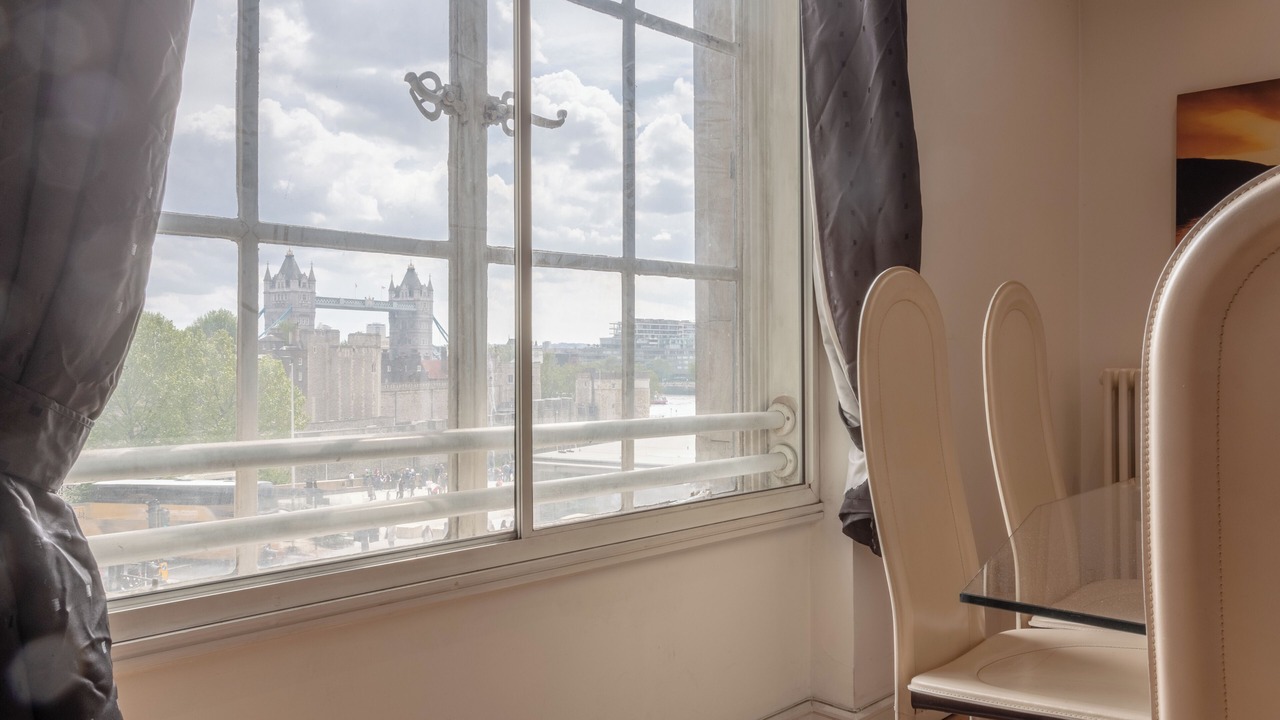 Photo of Others in Tower Hill