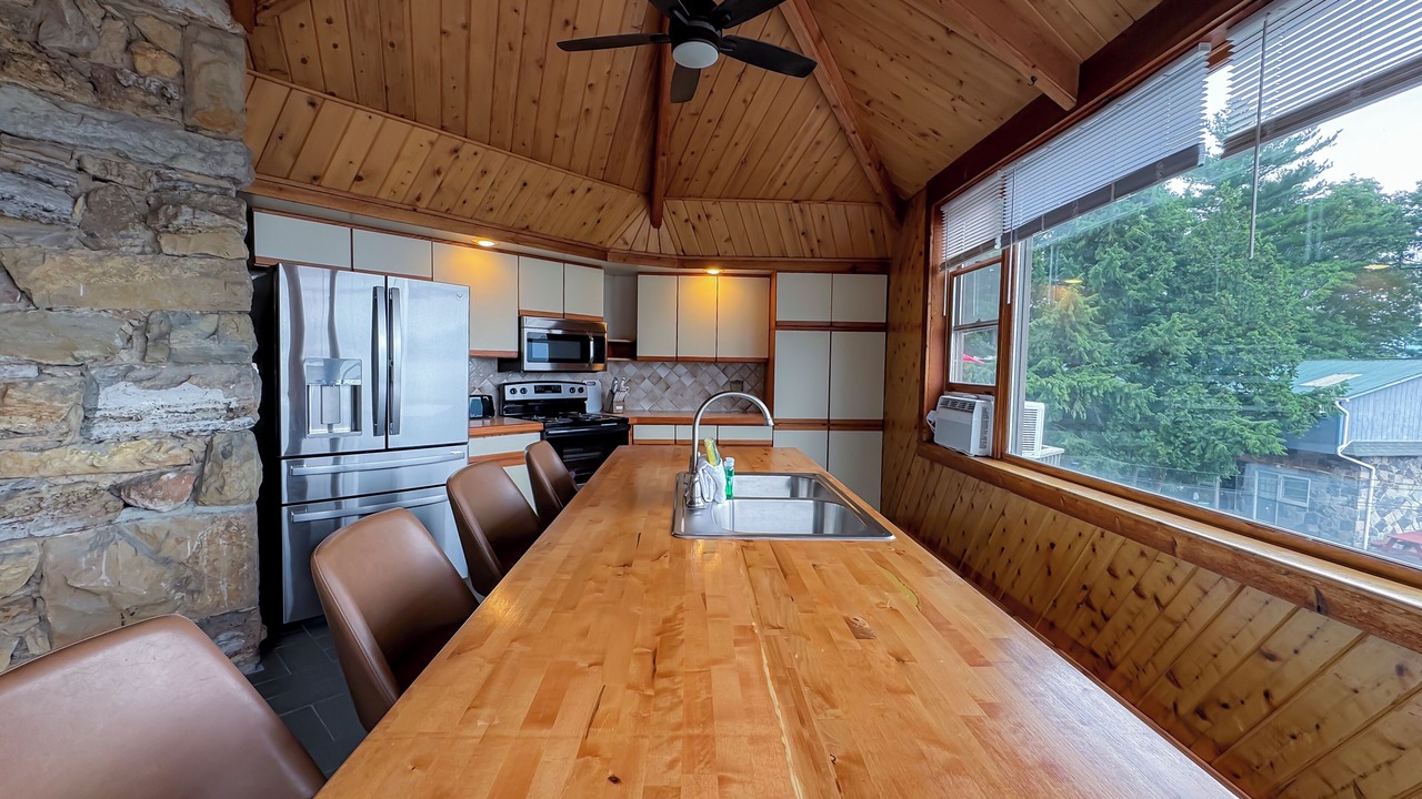 Photo of Kitchen in Lake George