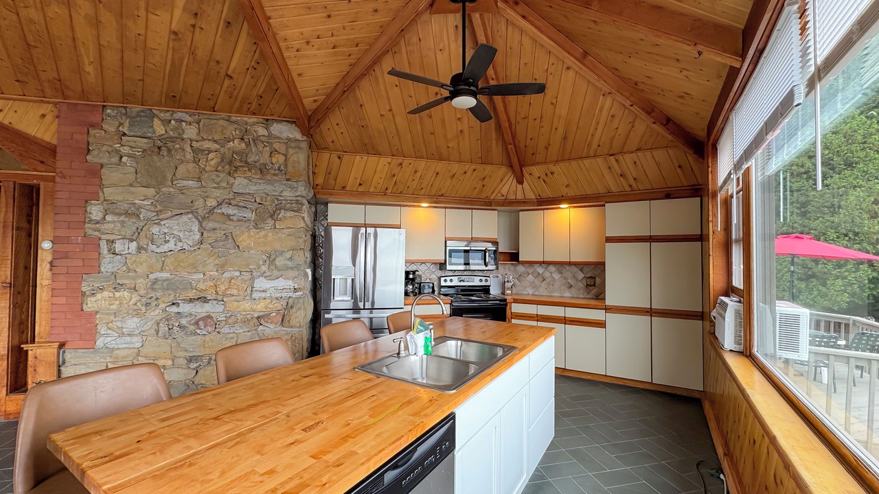 Photo of Kitchen in Lake George