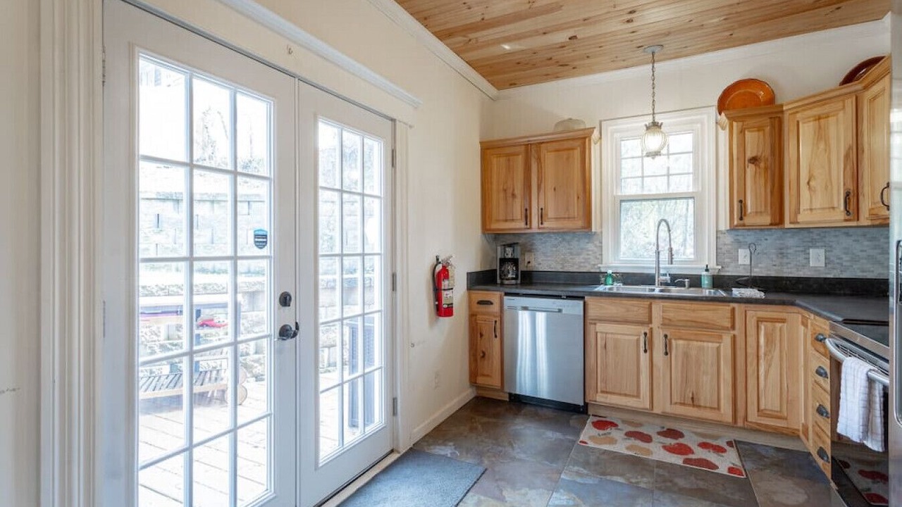 Photo of Kitchen in Northside