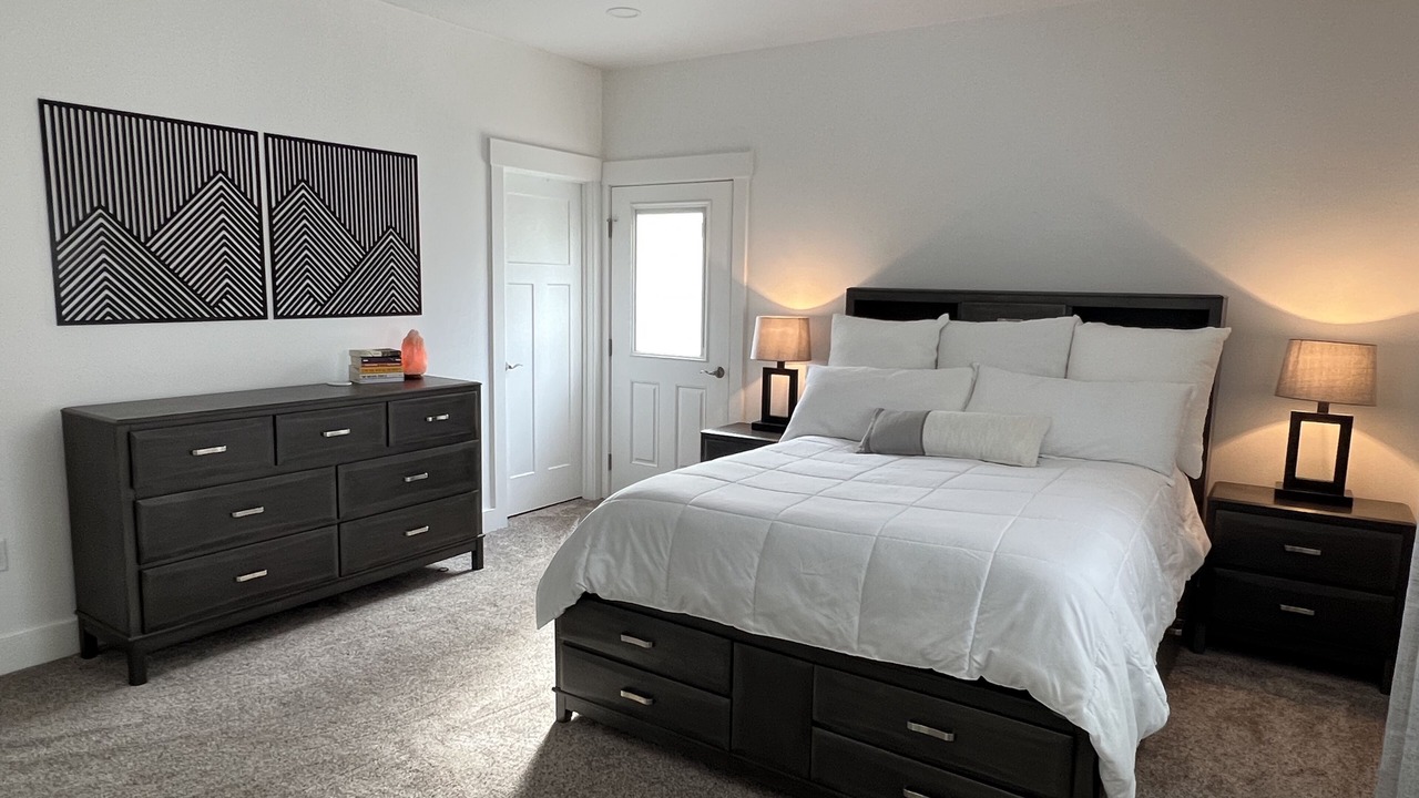 Photo of Bedroom in Harvard