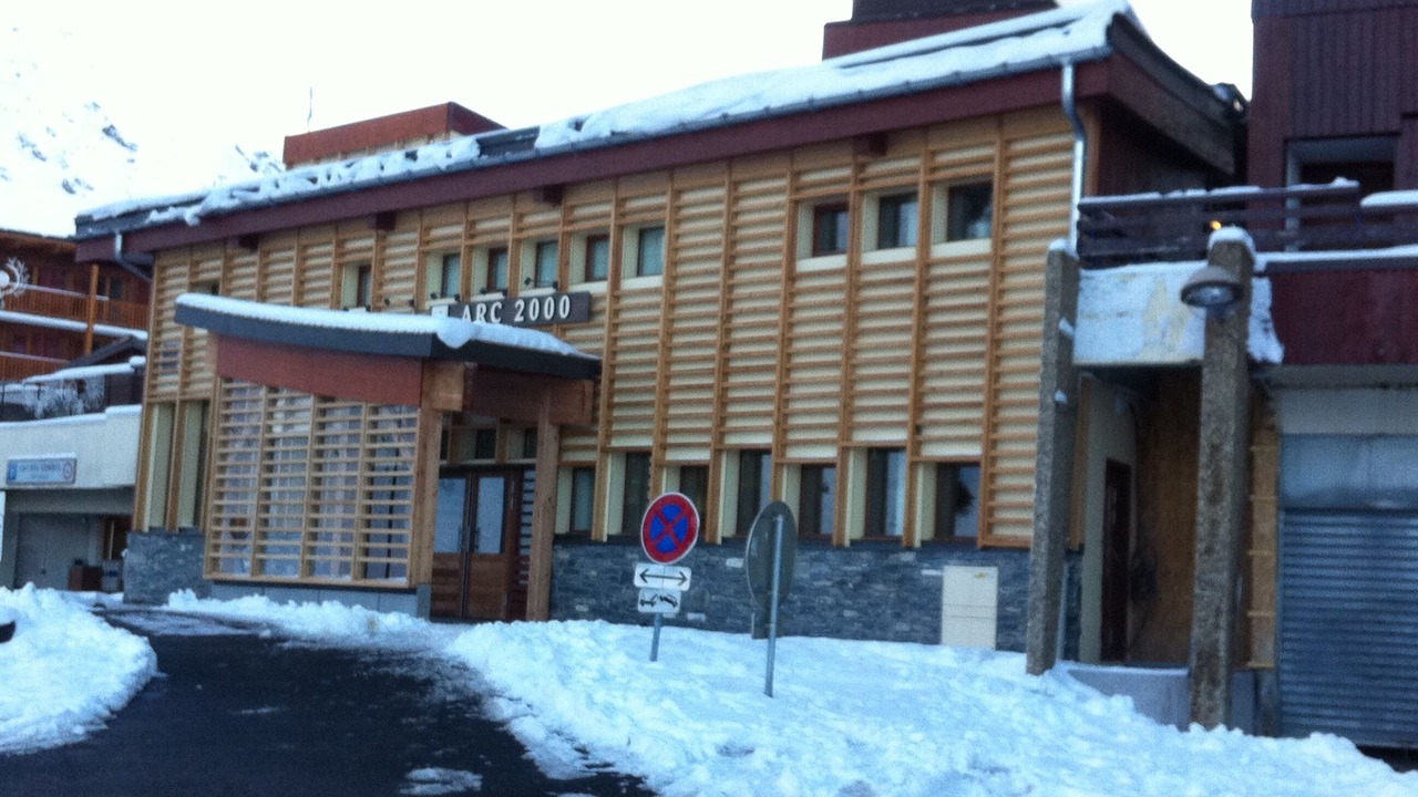 Photo of Outdoor in Arc-2000