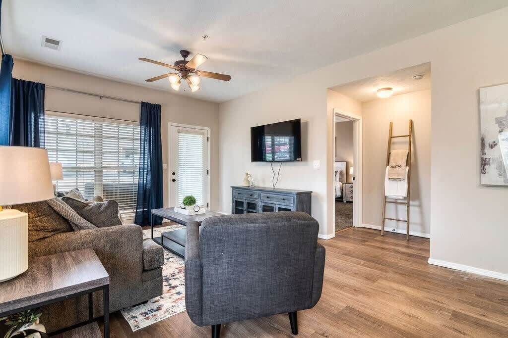 Photo of Bedroom in Branson West