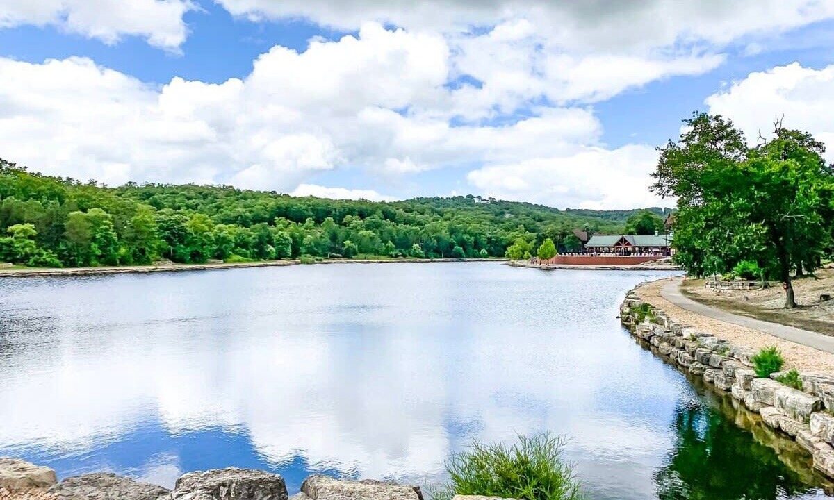Photo of Outdoor in Branson West