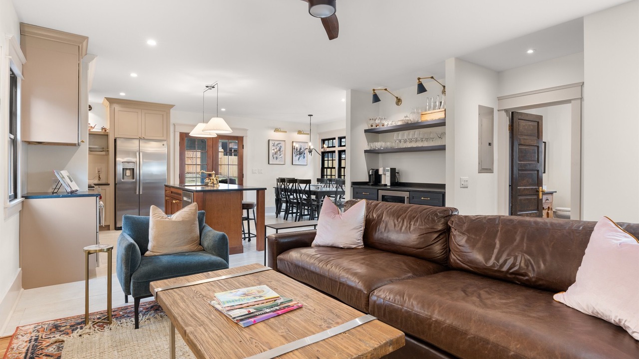 Photo of Livingroom in East Nashville