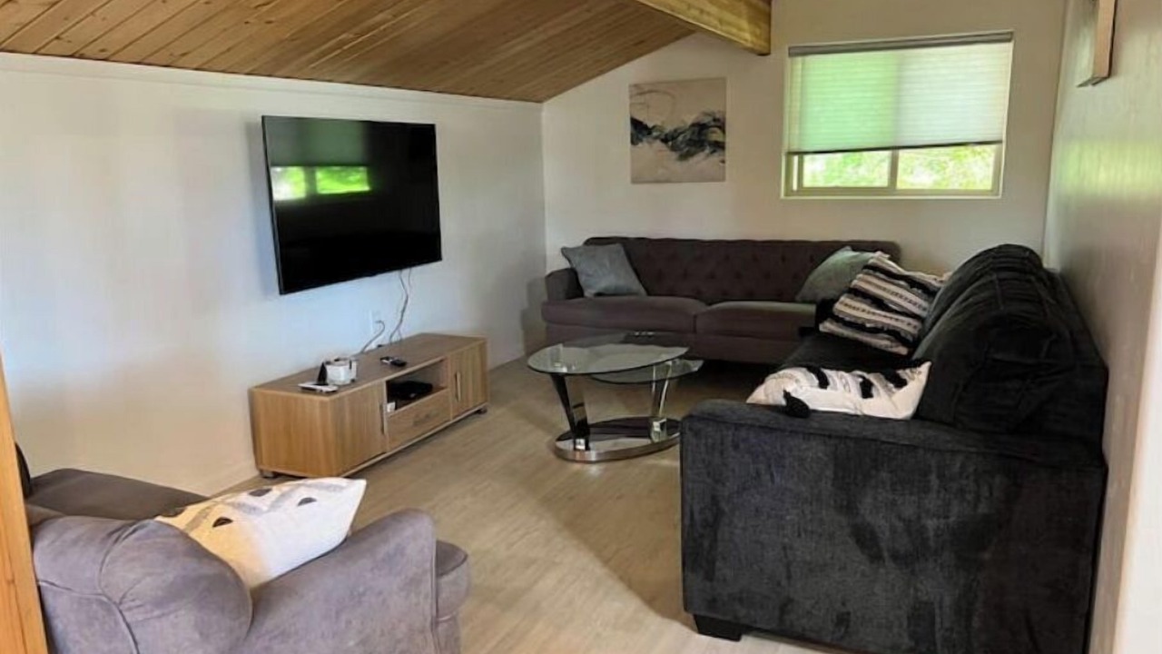 Photo of Livingroom in West Bishop